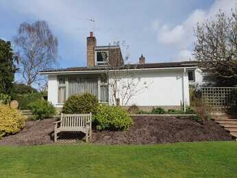 Rejuvenating a Tired Garden Border Rejuvenating a Tired Garden Border