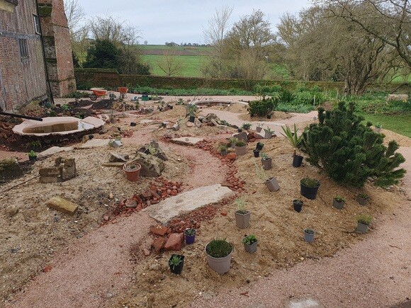 Garden connections – planting at Benton End Garden connections – planting at Benton End