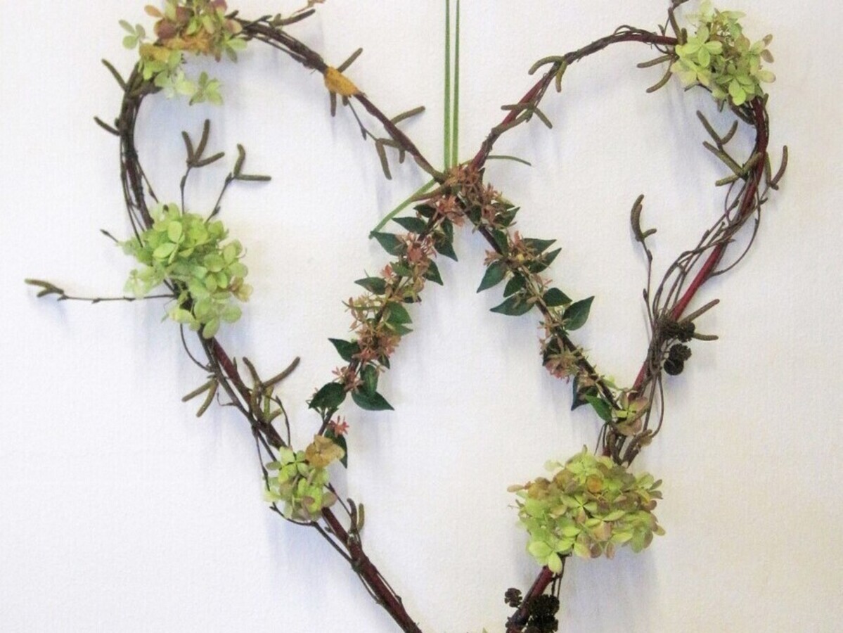 Make a dogwood heart
